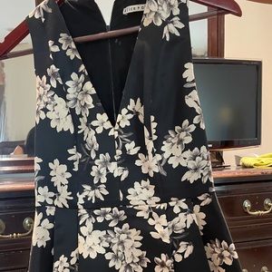 Alice & Olivia sateen black and white dress flower dress